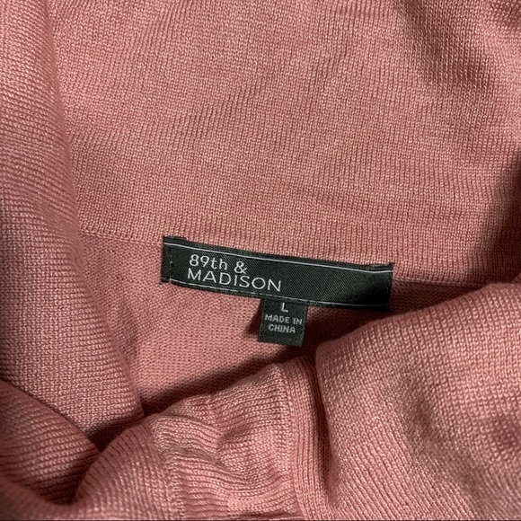 89th and Madison Cowl Neck Sweater size large - Picture 2 of 3